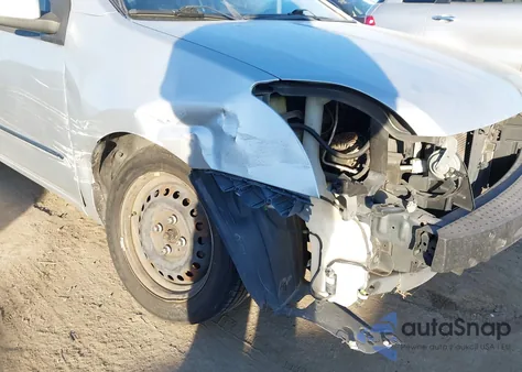 2011 Nissan Sentra 2.0S from USA, damaged, VIN 3N1AB6AP2BL656710